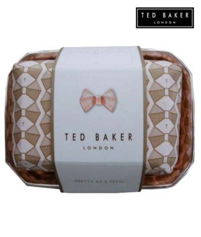 Ted Baker Pretty As A Petal Luxurious soap dish set.